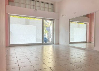 Foto 2 - Commercial Premises Via Gasbarrini
 
4, Giulianova - photo 2