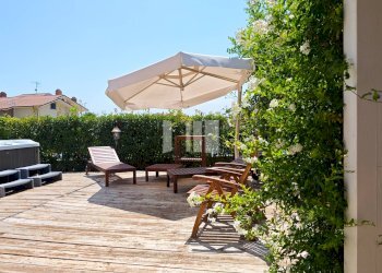 Foto 2 - Villa Via Massimo D'Antona
 
13, Mosciano Sant'Angelo - photo 2