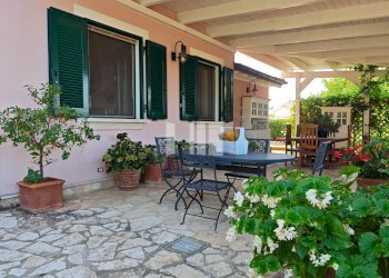 Foto 12 - Villa Via Massimo D'Antona
 
13, Mosciano Sant'Angelo - photo 12