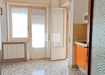 Foto 9 - Quadrilocale Via Papa Giovanni XXIII
 
48, Mosciano Sant'Angelo - foto 9