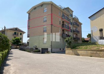 Foto 33 - Quadrilocale Via Papa Giovanni XXIII
 
48, Mosciano Sant'Angelo - foto 33