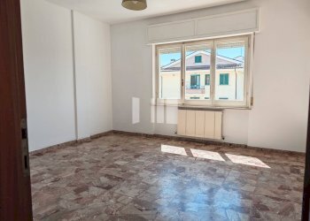 Foto 4 - Quadrilocale Via Papa Giovanni XXIII
 
48, Mosciano Sant'Angelo - foto 4