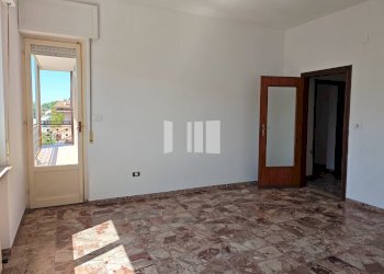 Foto 3 - Quadrilocale Via Papa Giovanni XXIII
 
48, Mosciano Sant'Angelo - foto 3