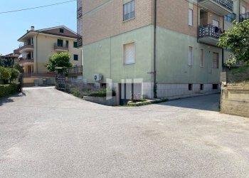 Foto 26 - Quadrilocale Via Papa Giovanni XXIII
 
48, Mosciano Sant'Angelo - foto 26