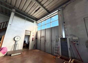 Foto 23 - Capannone Via Degli Alpini
 
36, Noventa Vicentina - foto 23