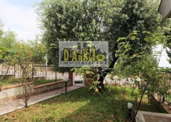 Foto 4 - Villa a Schiera Via Panoramica
 
9, San Benedetto del Tronto - foto 4