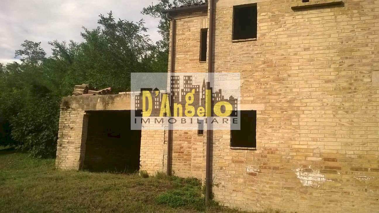 Foto 2 - Casa indipendente Via San Francesco, Montalto delle Marche - foto 2