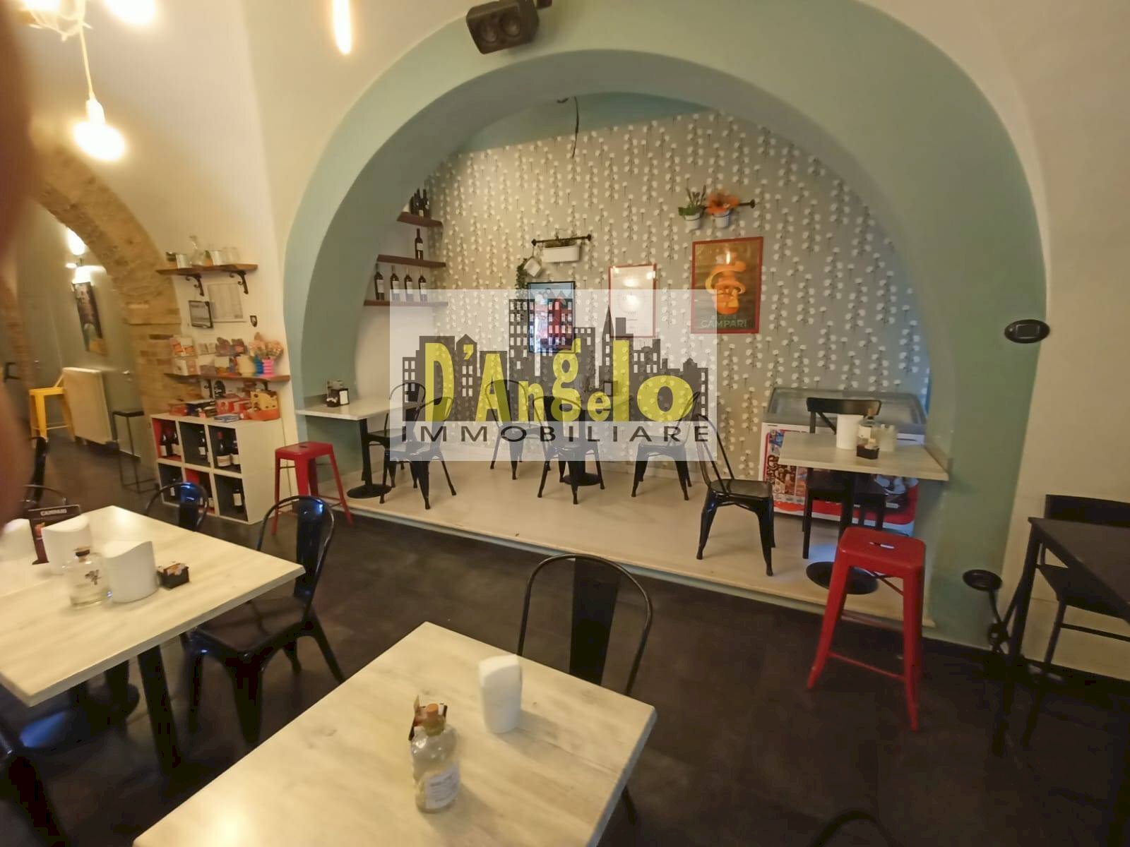 Foto 3 - Bar Tavola Calda - Fredda Corso Serpente Aureo
 
77, Offida - foto 3