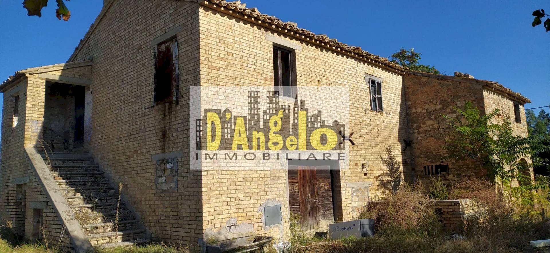 Foto 1 - Independent house Strada Provinciale
 
17, Castignano - photo 1