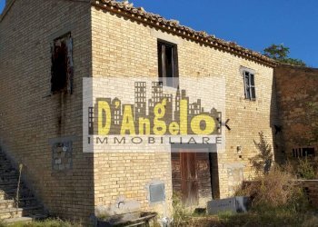 Foto 1 - Casa indipendente Strada Provinciale
 
17, Castignano - foto 1