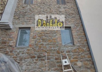 Foto 2 - Casa indipendente Piazza Vittorio Emanuele II
 
7, Palmiano - foto 2