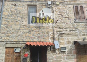 Foto 3 - Casa indipendente Piazza Vittorio Emanuele II
 
7, Palmiano - foto 3