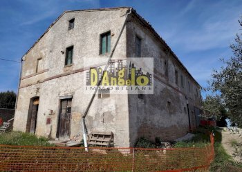 Foto 3 - Rustic Contrada Fiorano
 
22, Cossignano - photo 3