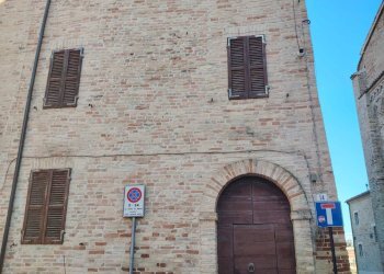 Foto 1 - Casa indipendente Piazza Forlini
 
14, Offida - foto 1