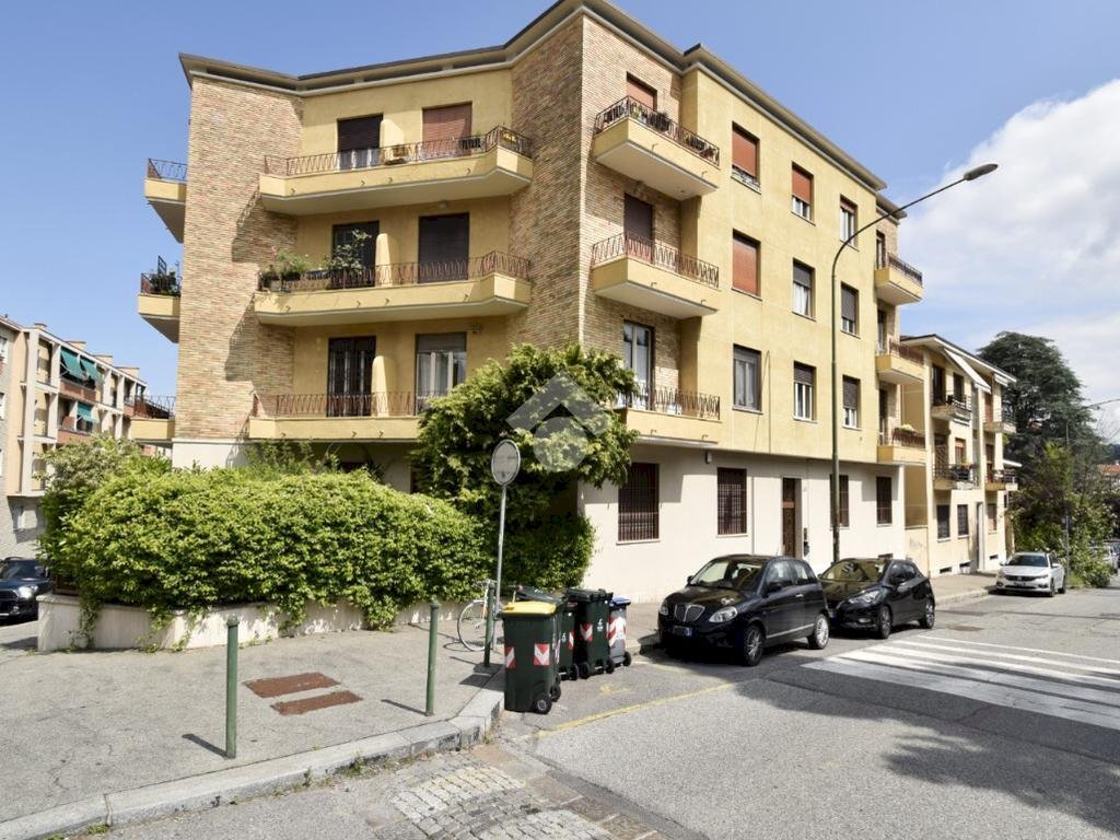 Quadrilocale Via Lomellina, Torino (zona Madonna del Pilone) - foto 2