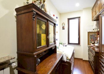 Quadrilocale Via Lomellina, Torino (zona Madonna del Pilone) - foto 11