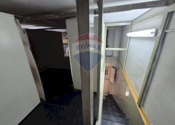 Scale - Locale Commerciale Via Kerbaker
 
84, Napoli - foto 7