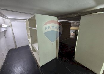 Non correlato - Locale Commerciale Via Kerbaker
 
84, Napoli - foto 8