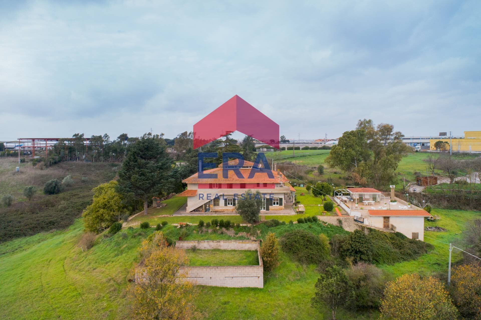 Foto 2 - Villa via di valle caia
 
2, Ardea - photo 2