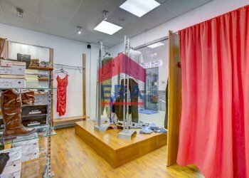 Foto 16 - Negozio Viale San Lorenzo
 
10, Ardea - foto 16