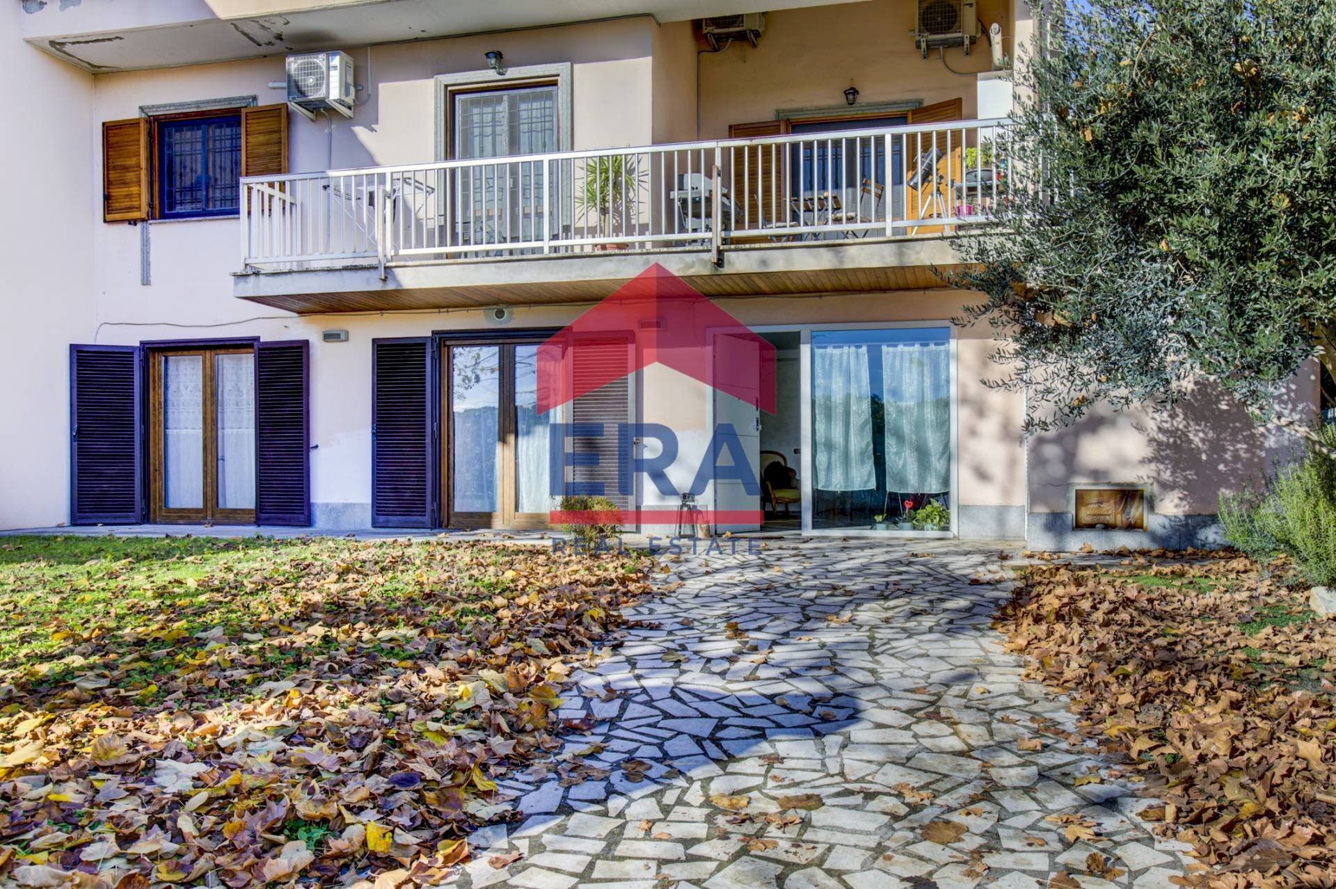 Foto 2 - Quadrilocale Via Cincinnato
 
6, Pomezia - foto 2