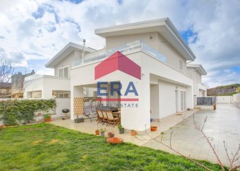 Esterna - Villa a Schiera Viale Nuova California
 
67, Ardea - foto 2