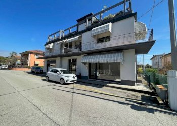 Foto 1 - Shop Cordenons - photo 1