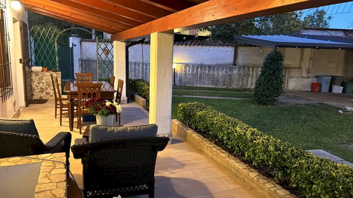 Foto 2 - Villa a Schiera Aviano - foto 2