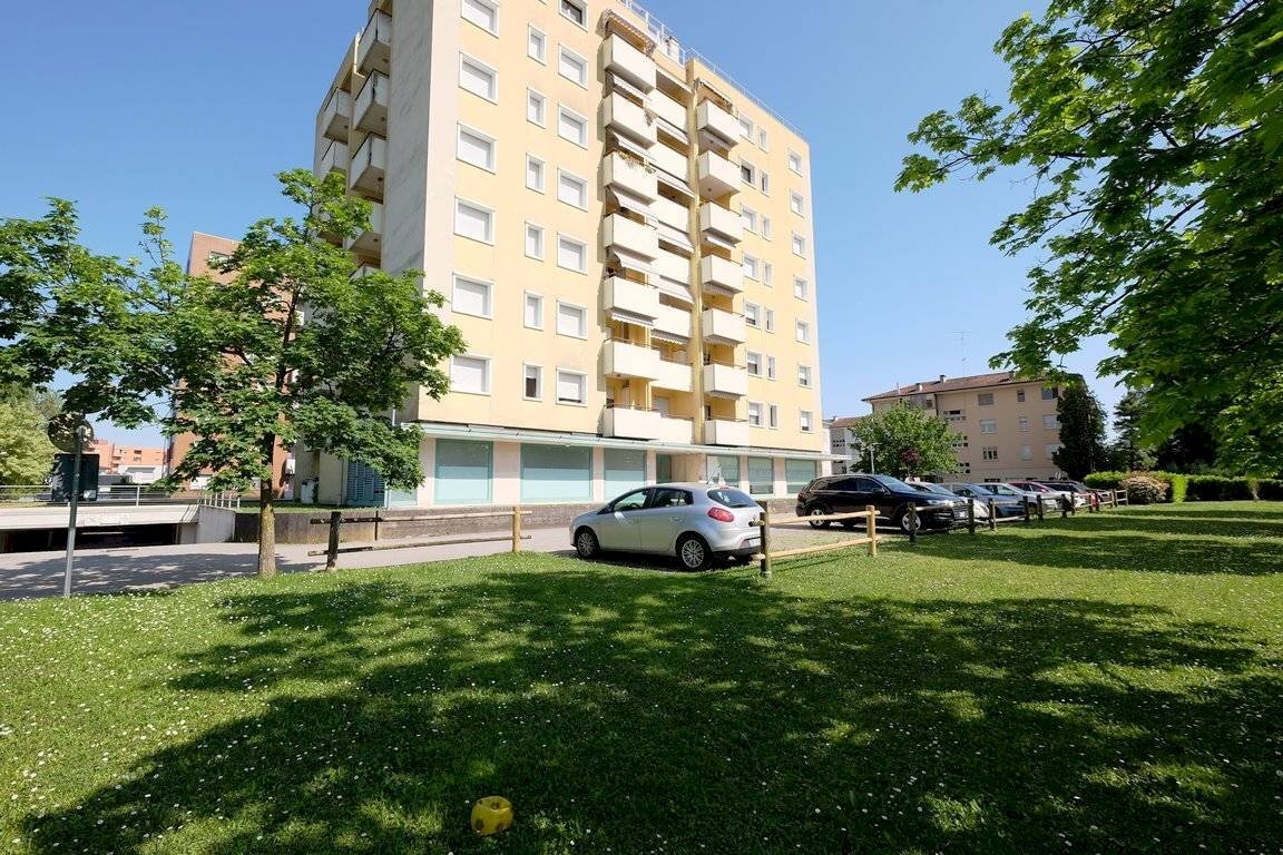 Foto 2 - Shop via Foscolo
5 C, Pordenone - photo 2