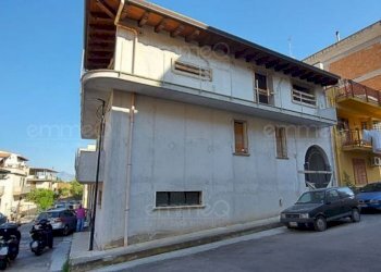 vista - Casa indipendente Guglielmo Marconi
 
13, Casteldaccia - foto 5