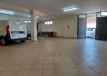 ripostiglio - Casa indipendente Guglielmo Marconi
 
13, Casteldaccia - foto 7