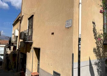 Foto 15 - Trilocale via Discesa Scuole
 
2, Castelbuono - foto 15