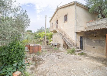 Foto 2 - Casa indipendente strada Provinciale 130
 
snc, Pollina - foto 2