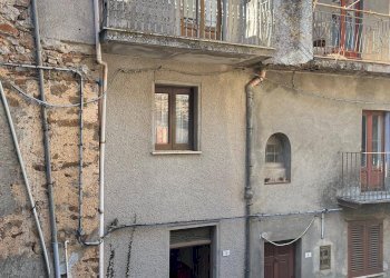 Foto 1 - Casa indipendente via Pietà
 
6, San Mauro Castelverde - foto 1