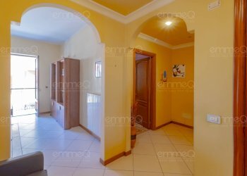 Foto 16 - Appartamento via Santa Croce
 
69, Castelbuono - foto 15