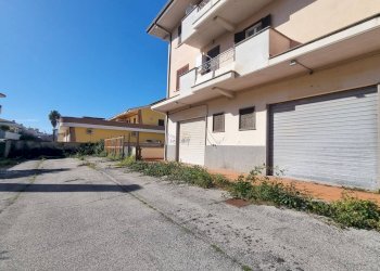 Foto 10 - Locale Commerciale Via Ticino
43, Ardea - foto 10