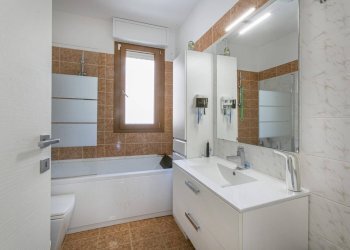 Foto 18 - Four-room apartment via berlinguer
 
7, Pomezia - photo 18