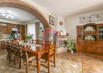 Foto 7 - Villa via stromboli
 
8, Aprilia - foto 7