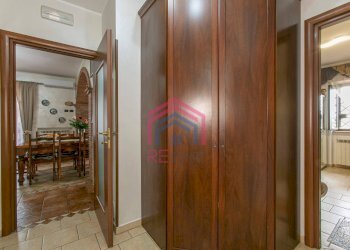 Foto 11 - Villa via stromboli
 
8, Aprilia - foto 11