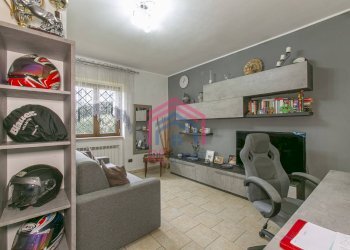 Foto 22 - Villa via stromboli
 
8, Aprilia - foto 22