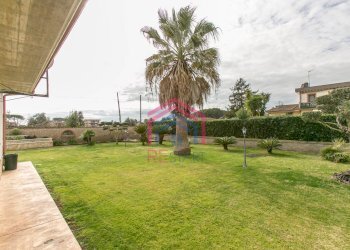 Foto 41 - Villa via stromboli
 
8, Aprilia - foto 41