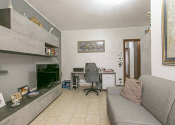 Foto 20 - Villa via stromboli
 
8, Aprilia - photo 20
