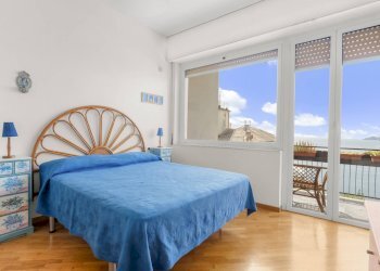 Foto 23 - Quadrilocale Via Aurelia
 
270, Zoagli - foto 23