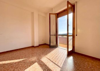 Foto 1 - Appartamento Via Ammiraglio Magnaghi
 
34, La Maddalena - foto 1