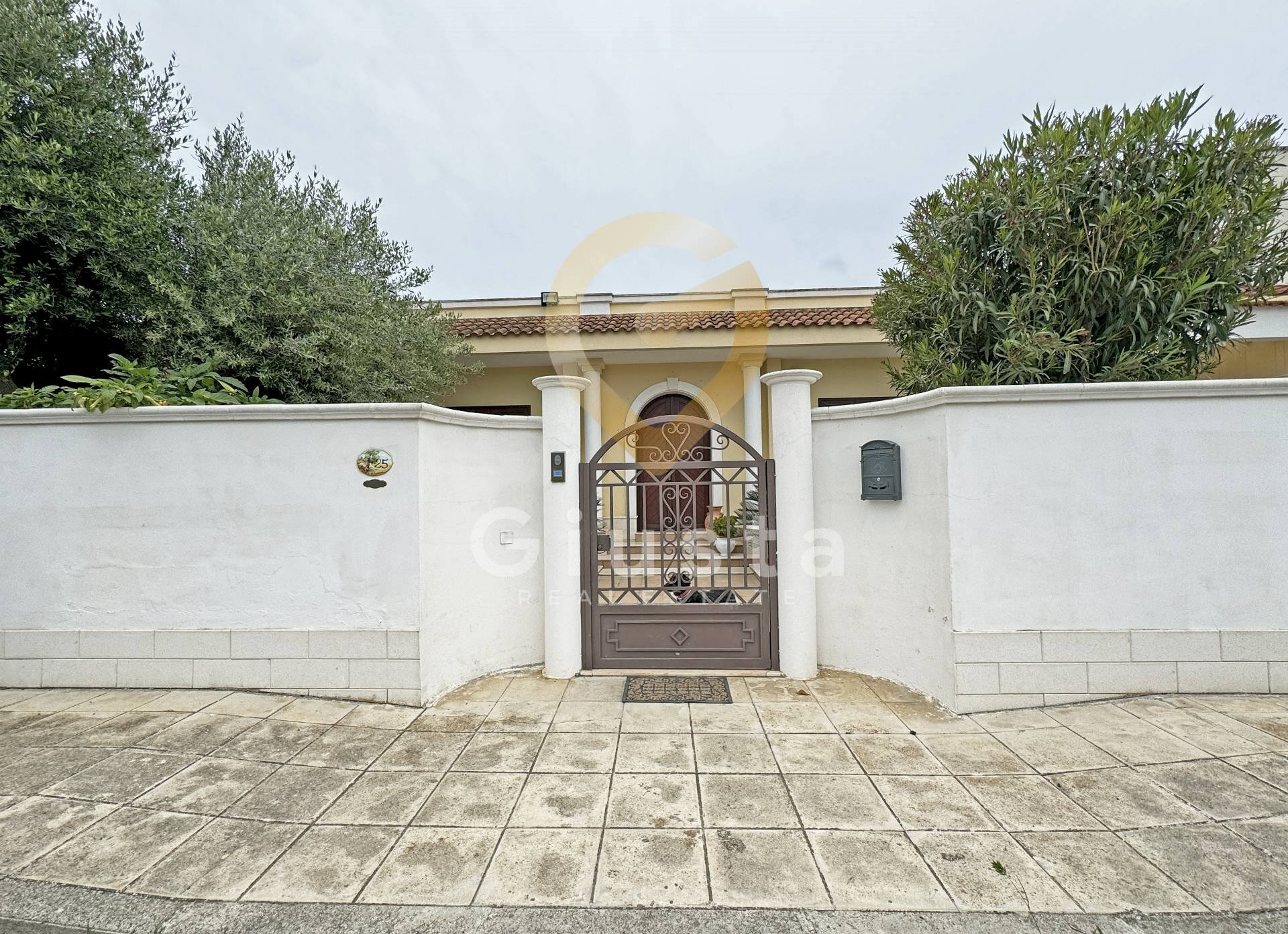 Foto 1 - Villa Via Gramsci
 
26, Pulsano - photo 1