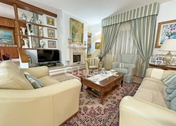 Foto 19 - Villa Via Gramsci
 
26, Pulsano - foto 19