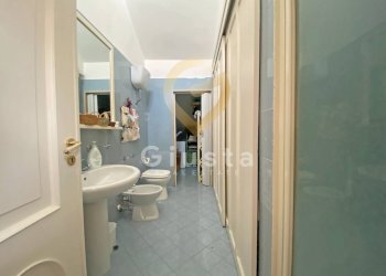 Foto 10 - Casa indipendente via centrale elettrica
 
41, Mesagne - foto 10