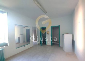 Foto 4 - Trilocale via Francesco  Baracca
 
10, Brindisi - foto 4