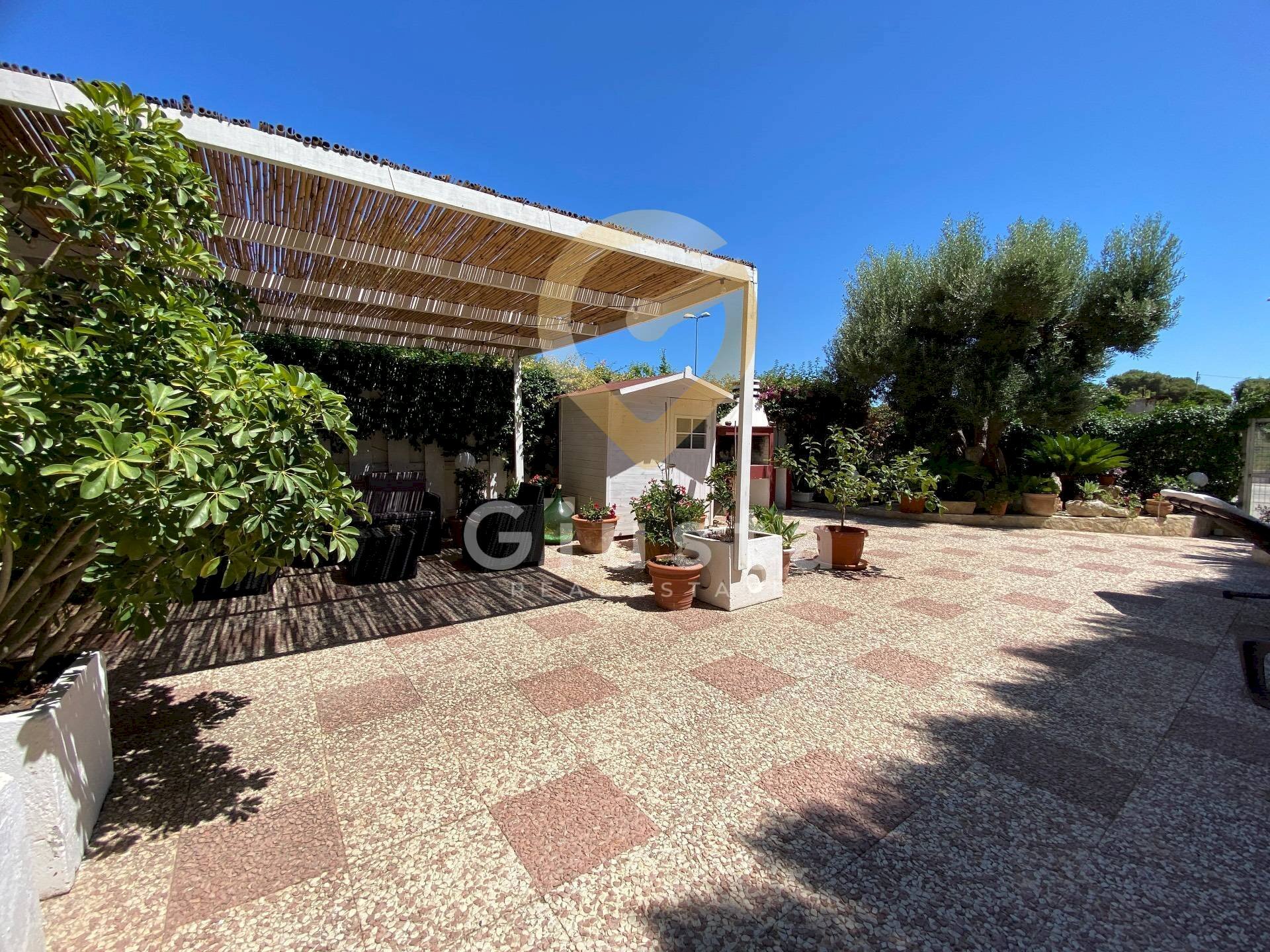 Foto 1 - Quadrilocale Via Materdomini
 
12, Brindisi - foto 1