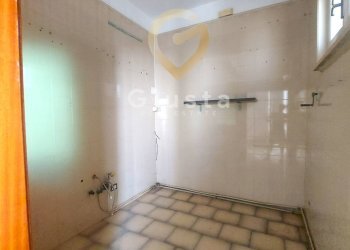 Foto 19 - Appartamento via puccini
 
18, Brindisi - foto 19